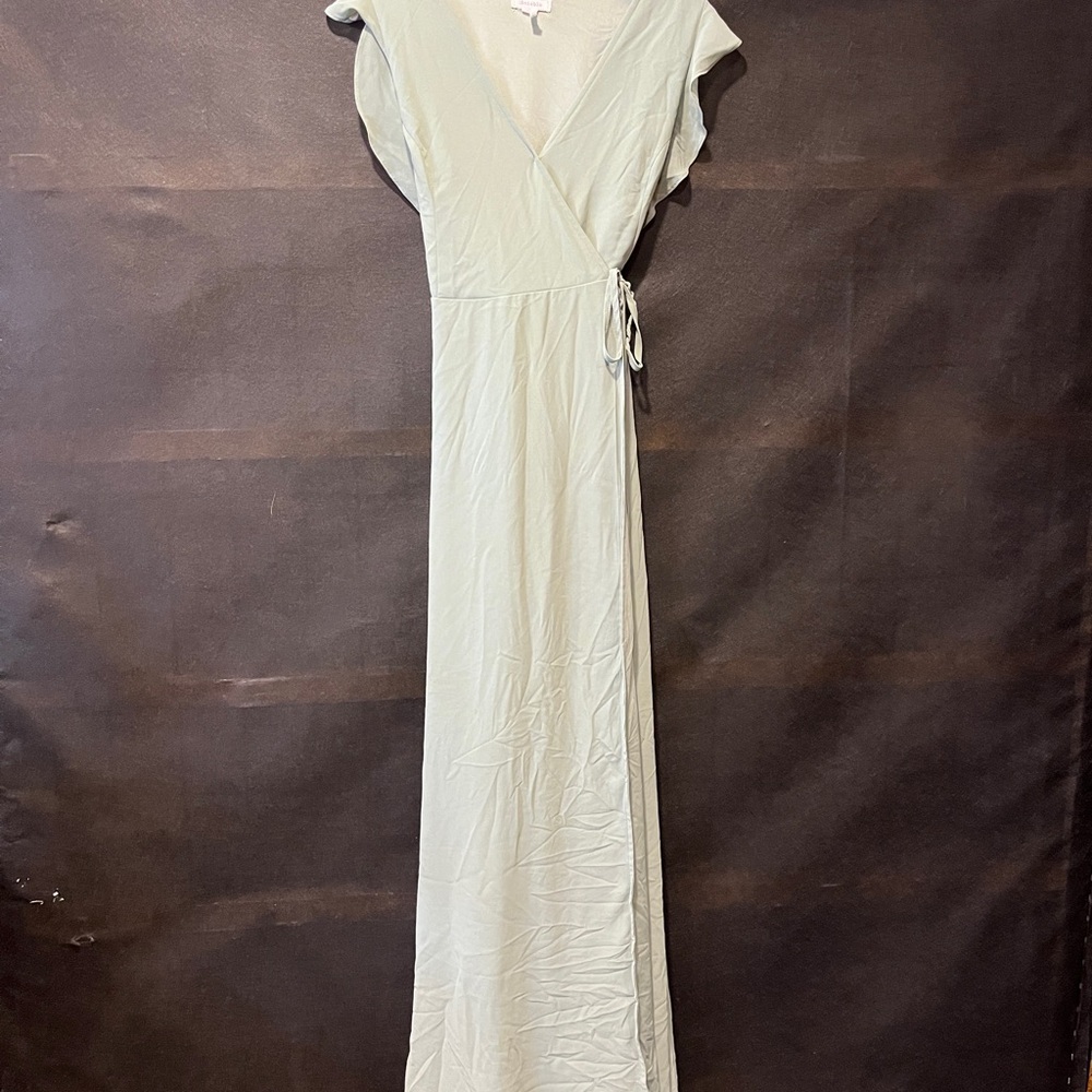 Balticborn green Maxi Gown with Flutter Cap Sleeves and V-Neck